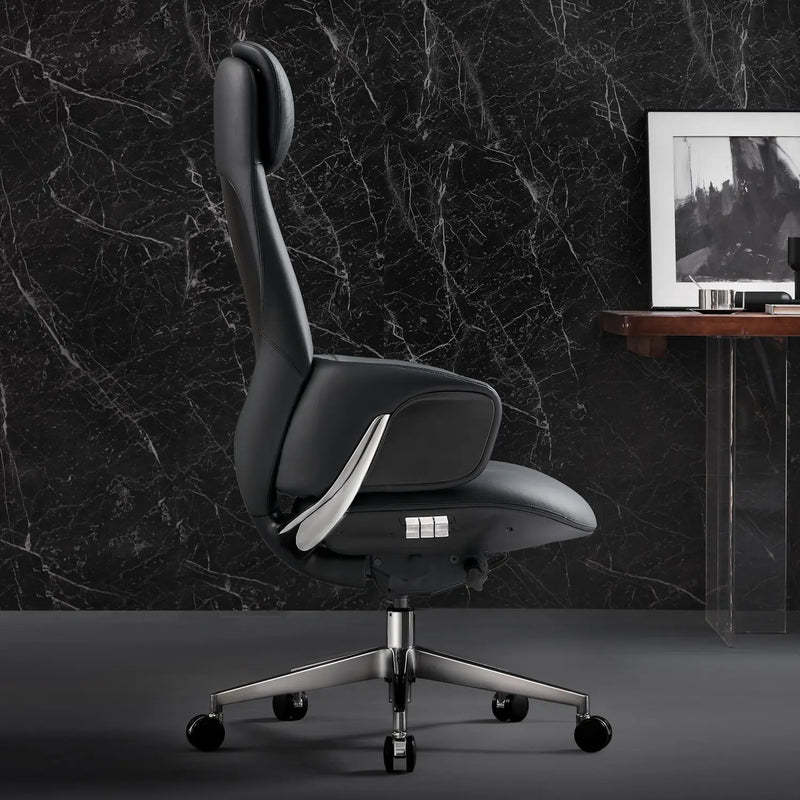 Norris Chefsessel aus Leder für das Büro