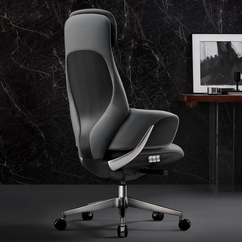 Norris Chefsessel aus Leder für das Büro