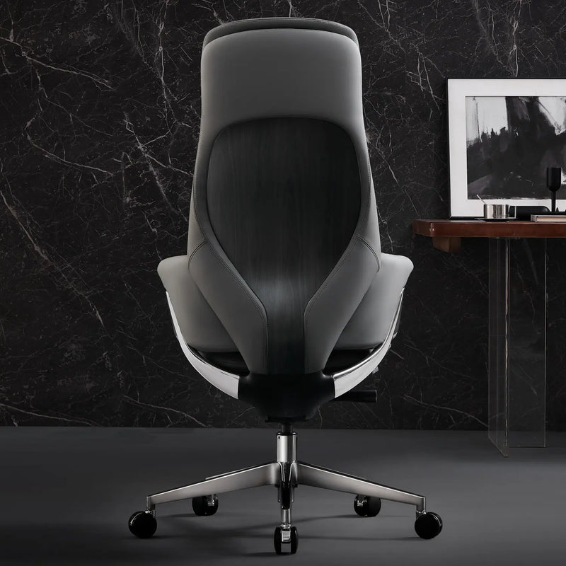 Norris Chefsessel aus Leder für das Büro